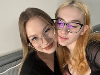 BlissAndDoretta's Cam show chat Profile Image